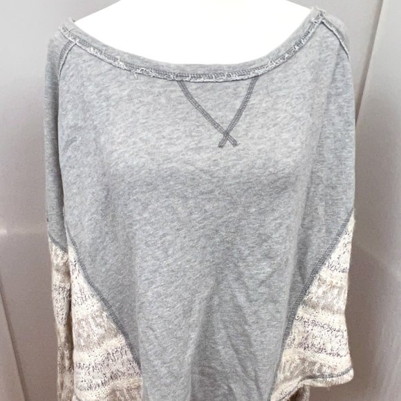 Free People Slouchy Oversized Mixed Fabric Sweater Sweatshirt Size Medium - Picture 1 of 14
